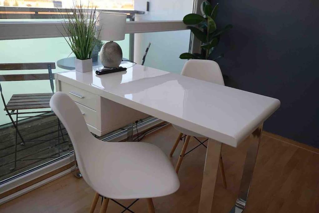 Luftiges Apartment Im Herzen Von Drezno Zewnętrze zdjęcie